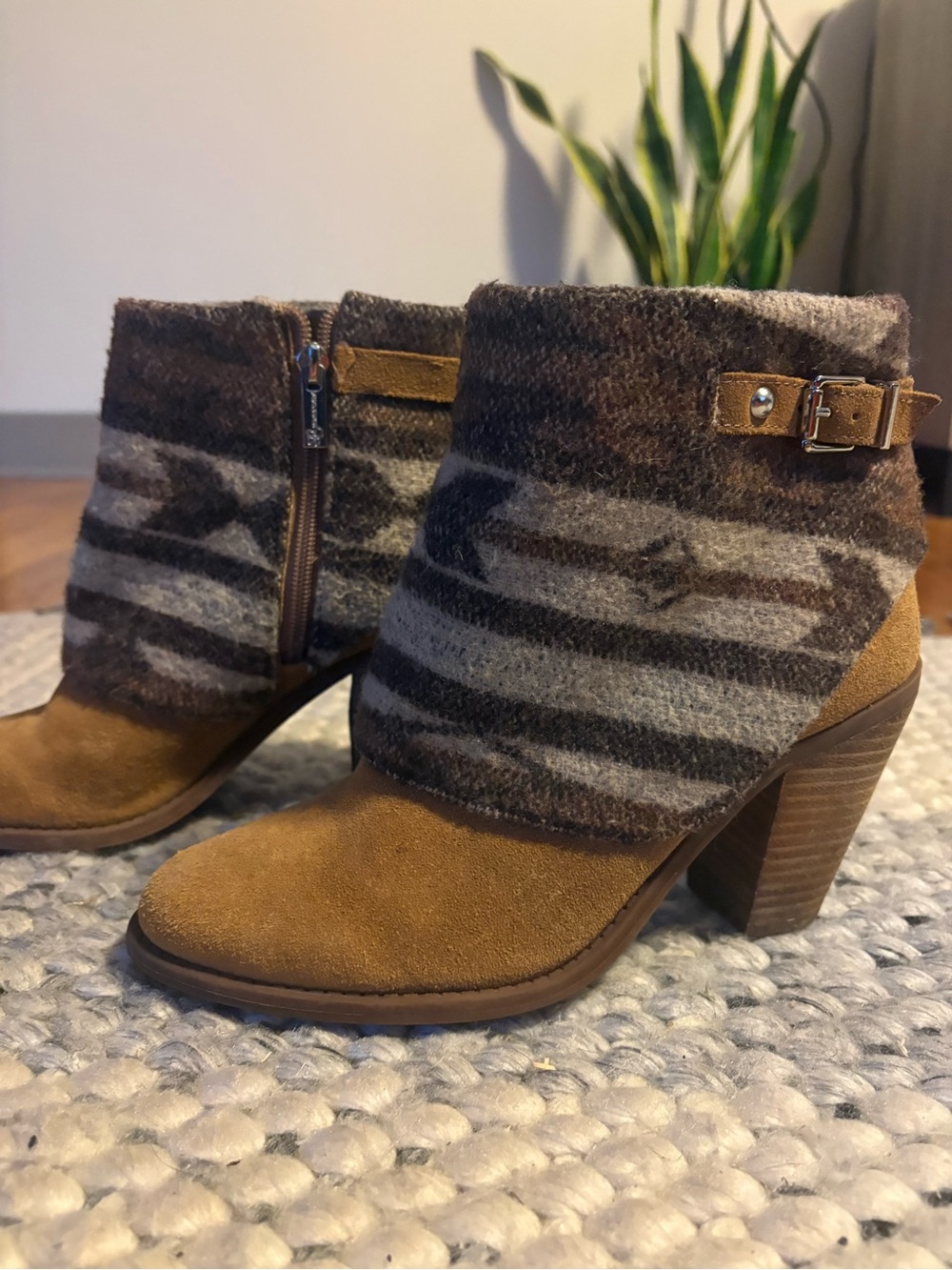 Women's Brown Suede & Wool Patterned Ankle Boots